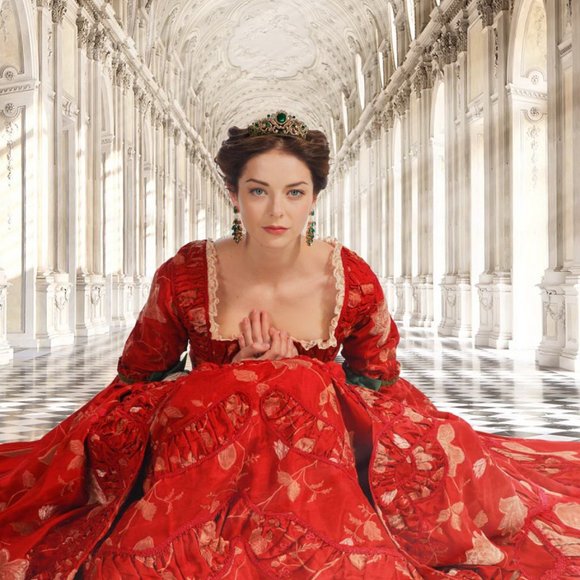 Meet your Posher Mario Laskin! - Picture 9 of 16